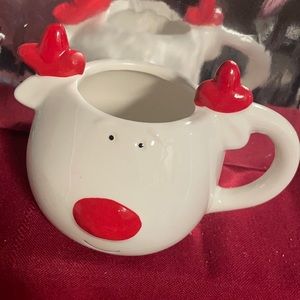 Holiday mugs